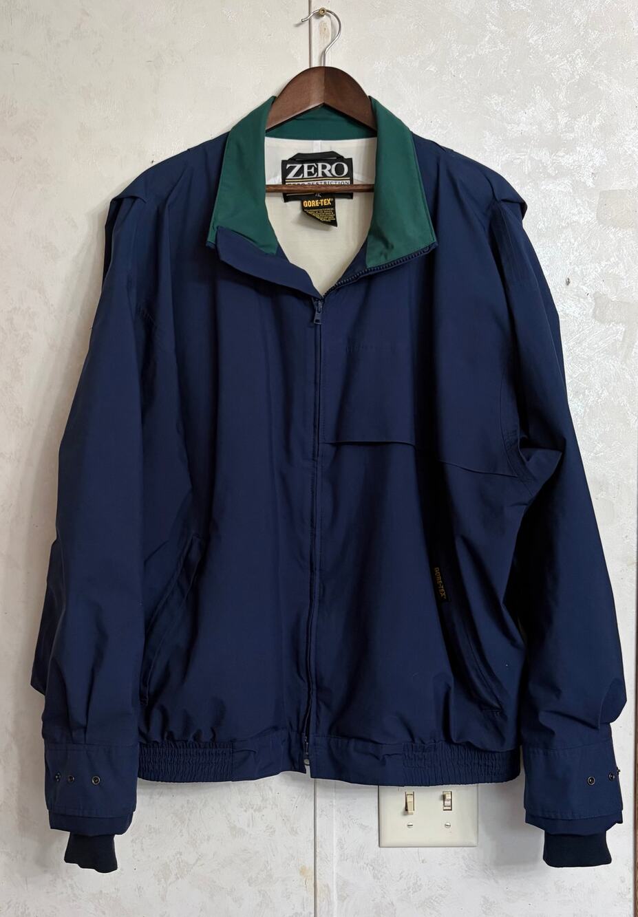 Zero Restriction Gore-Tex Dadcore Athletic Outdoor Utility Golf Jacket VTG XL